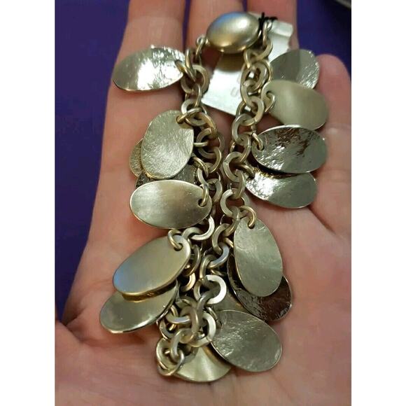 Chico's Signed Silver Tone Chain Charm Bracelet Matte Textured Shiny Oval Discs - Picture 6 of 7